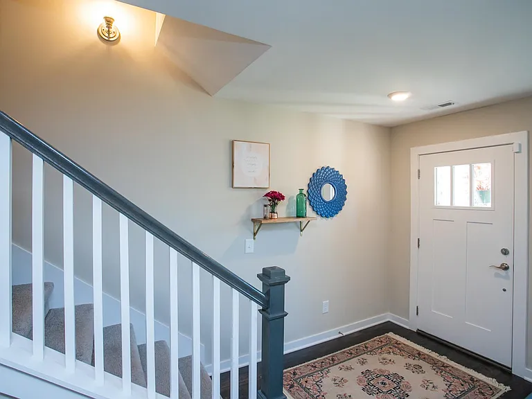 302B Ensley Ave — Photo 9