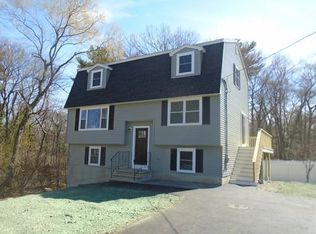 44 Shawsheen Ave, Wilmington, MA 01887