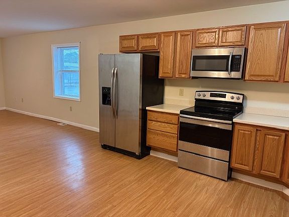 2nd image of 1605 N Mulberry St APT 101