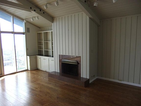 2nd image of 635 Connecticut St