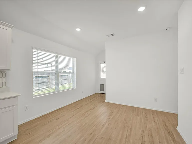 3003 Halleton Ct — Photo 13