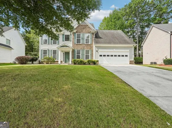 4010 Embassy Way, Lilburn, GA 30047