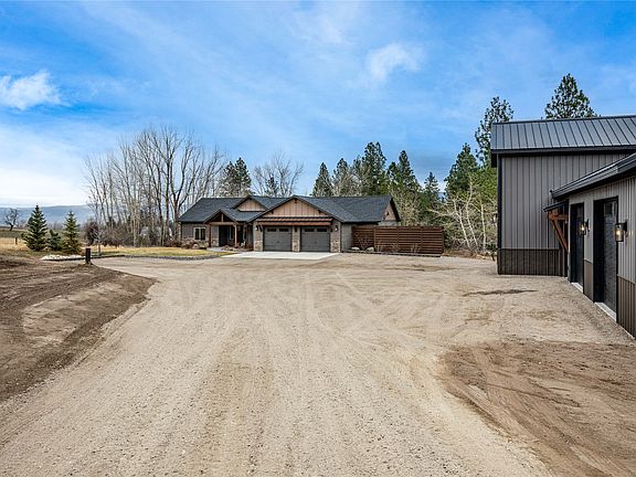 4th image of 693 Cottonwood Rd