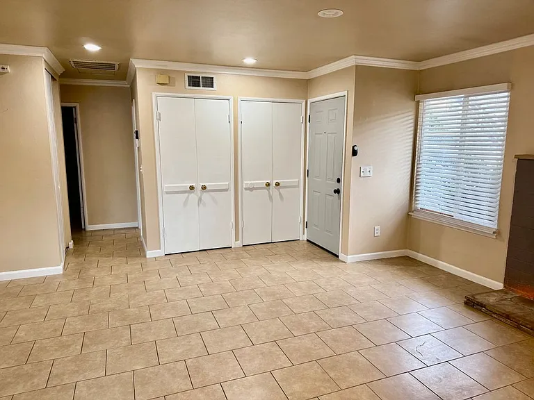 3814 Ferndale Ave — Photo 12