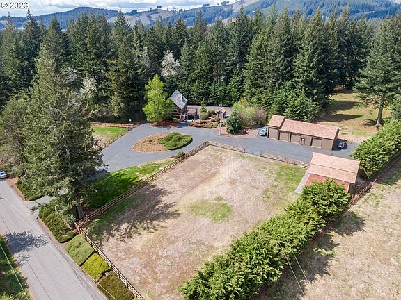 3rd image of 40900 NE 39th St