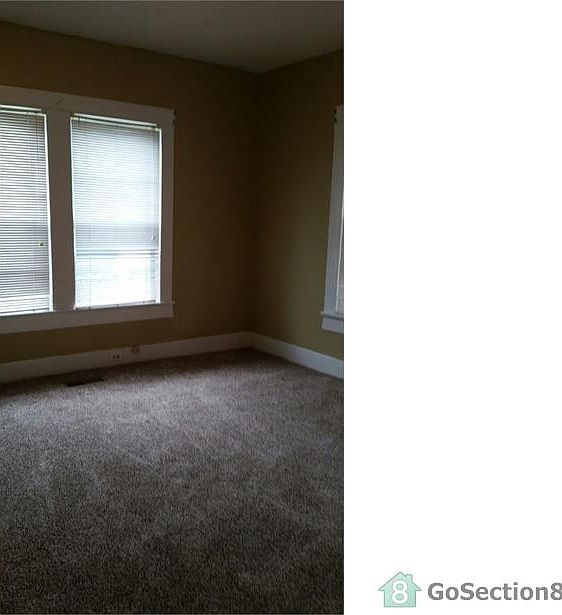 2nd image of 1124 14th Pl SW