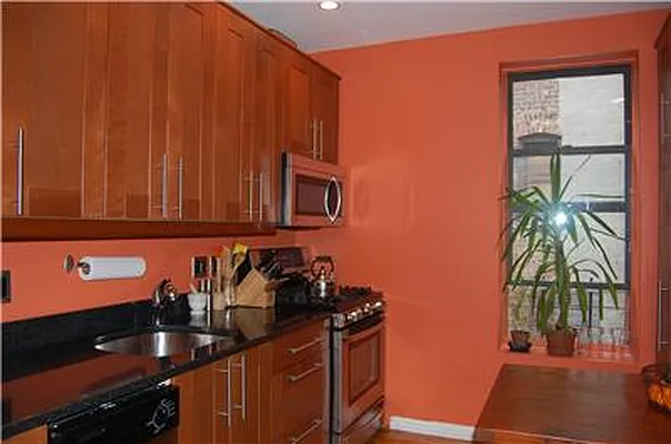 Sold by Dwelling NYC | media 18