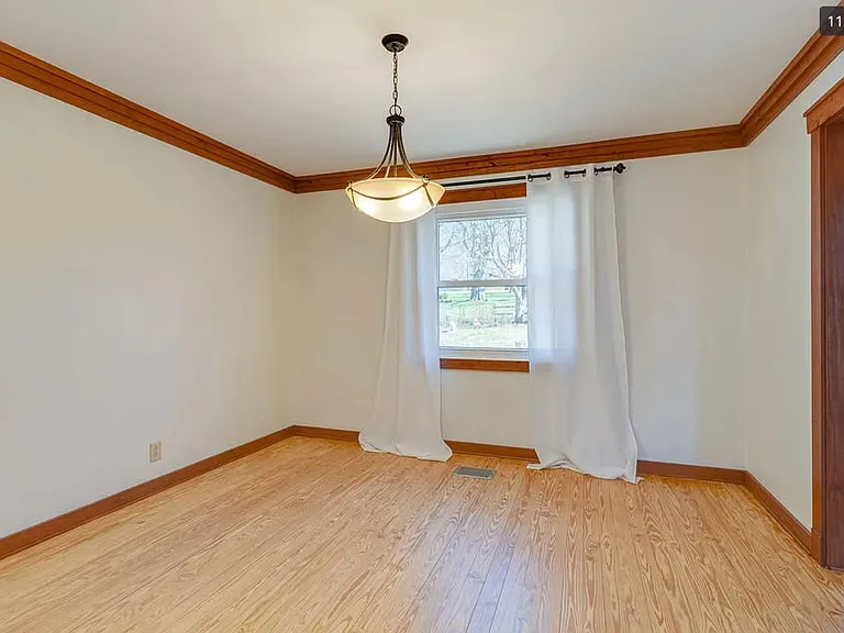 100 Bluegrass Cv — Photo 15