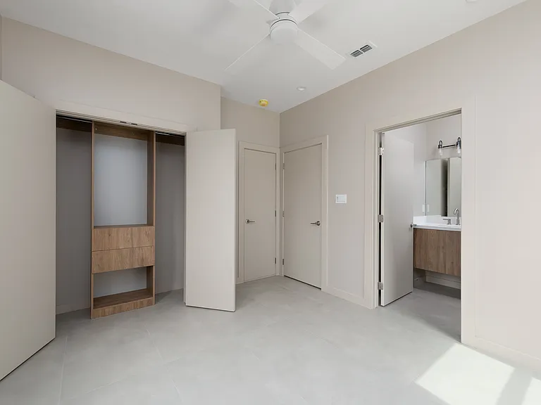 1305 Barnard Rd #4 — Photo 20