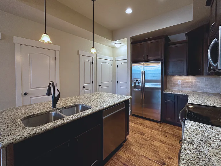 2521 Des Moines Dr #104 — Photo 17