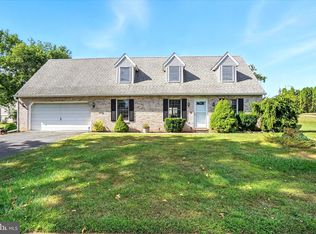 2505 Manor Rd, York, PA 17408