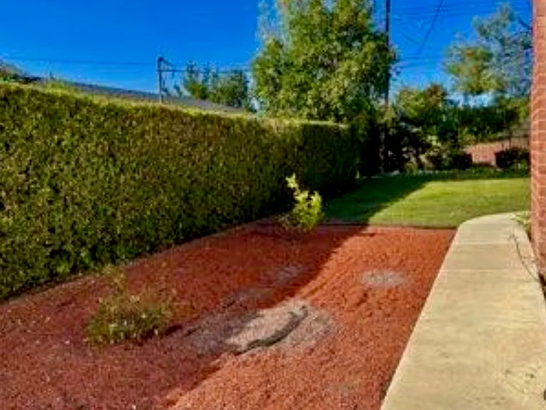197 Sandberg St — Photo 13