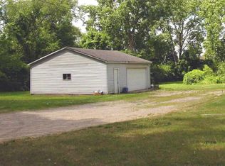 1040 Munith Rd, Jackson, MI 49201