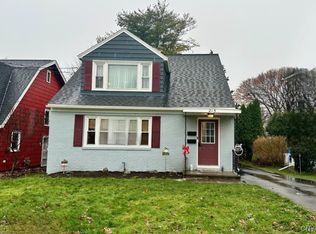 215 Fay Rd, Syracuse, NY 13219