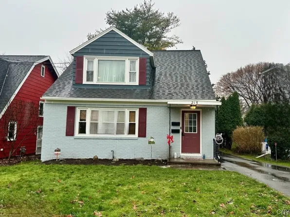 215 Fay Rd, Syracuse, NY 13219