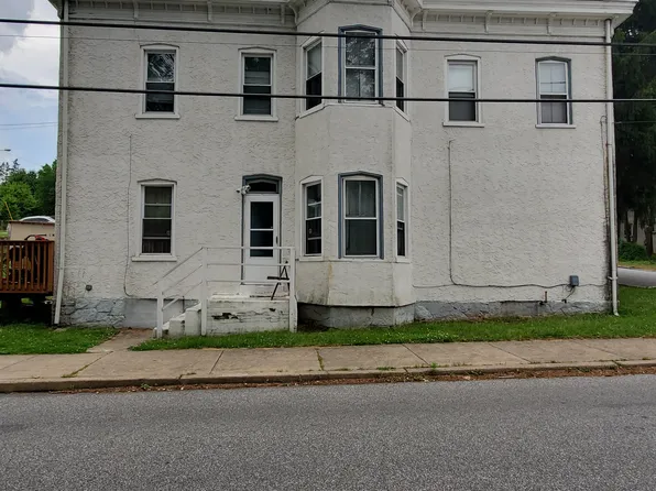 301 9th St, Upland, PA 19015