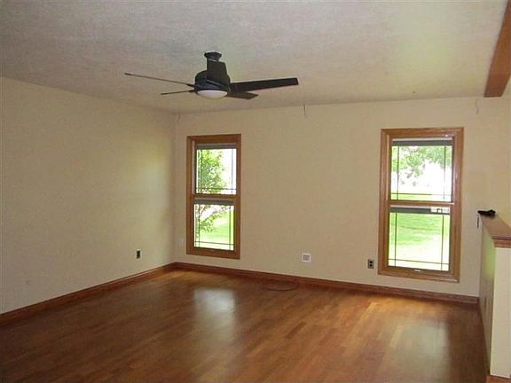 3rd image of 5508 Zambra Pl NE