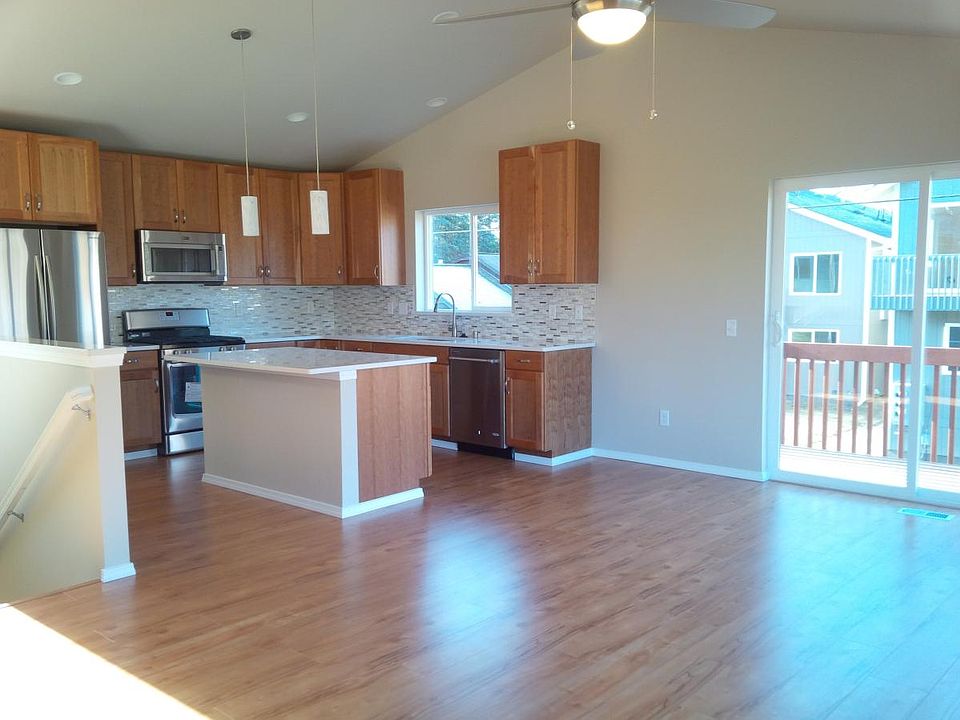 upstairs kitchen and balcony