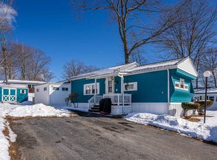 3 S Fuchsia Dr, Rochester, NH 03867