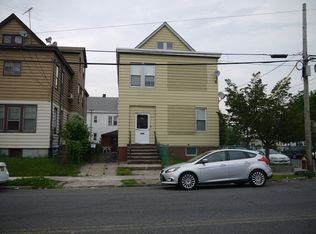 373 20th Ave, Paterson, NJ 07513