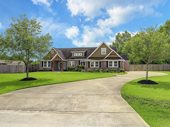 2nd image of 12203 Trista Ct