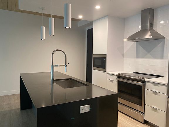 4th image of 1791 Prospector Ave #23