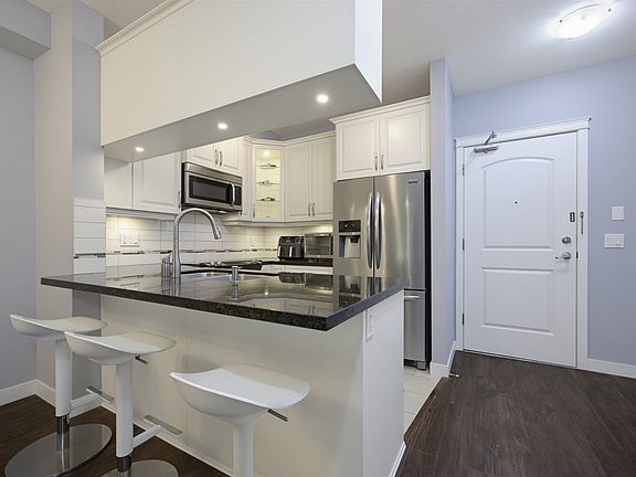 5th image of 12565 190a St #111