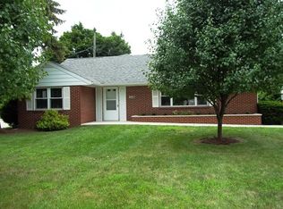 541 W Poe Rd, Bowling Green, OH 43402