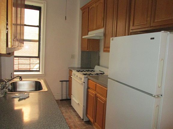 5th image of 11525 84th Ave APT 3C