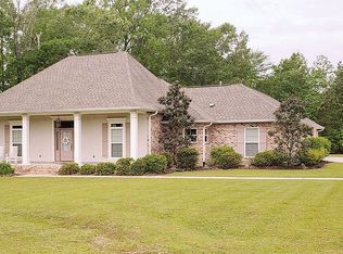 42335 Ott Ln, Hammond, LA 70403