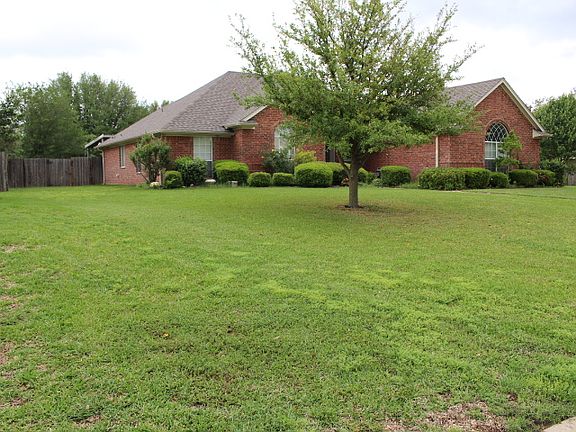 2nd image of 608 Remington Park Dr