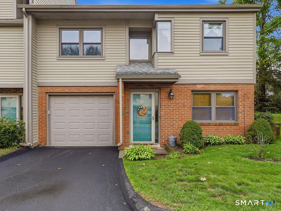 1st image of 98 Metacomet Drive #98