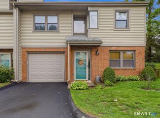 98 Metacomet Dr UNIT 98, Meriden, CT 06450