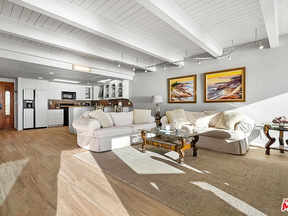 3rd image of 11876 S Beach Club Way