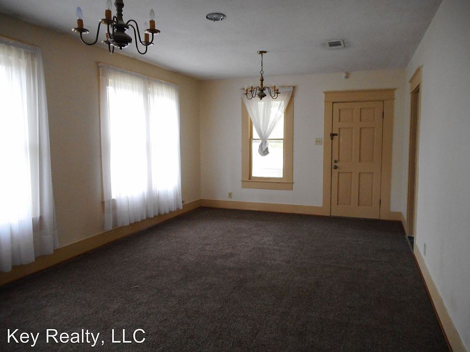2nd image of 22 Prospect St