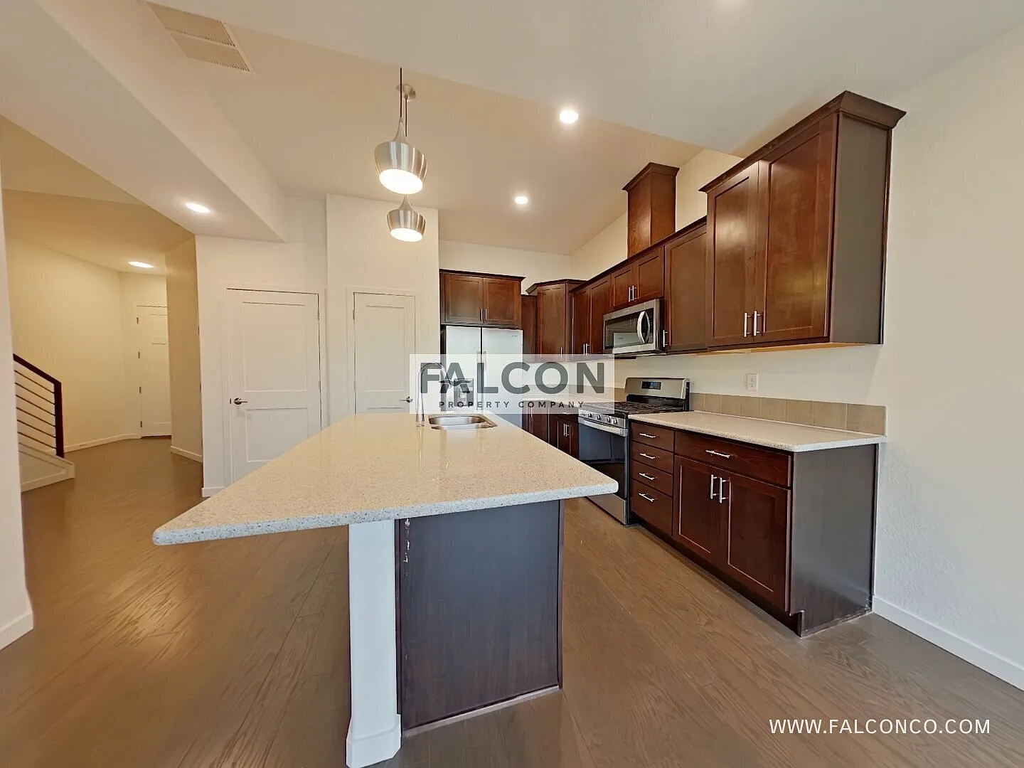 Extraordinary Townhome In Flying Horse! — Photo 3