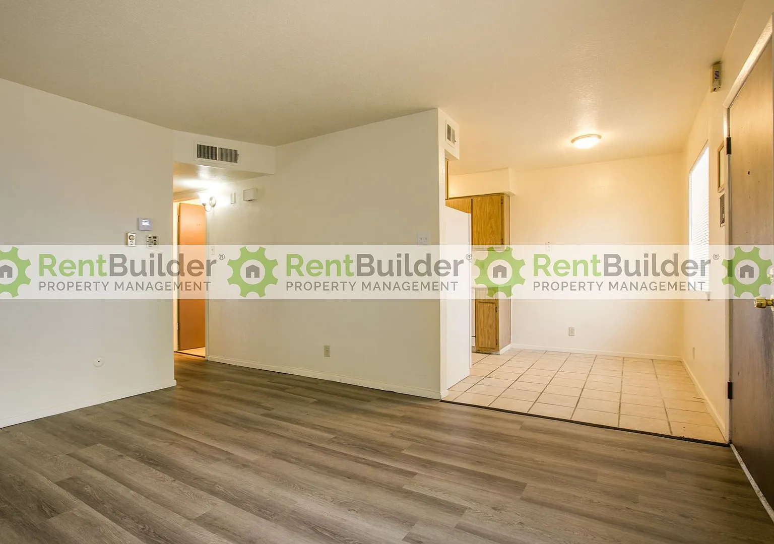 Perfect First Home! — Photo 3