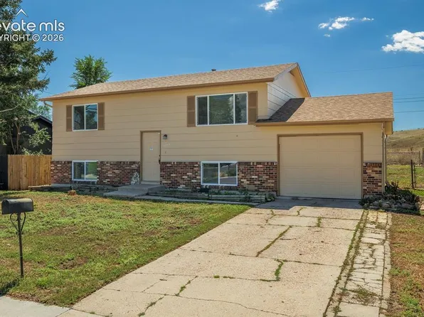 1648 Kensington Dr, Colorado Springs, CO 80906
