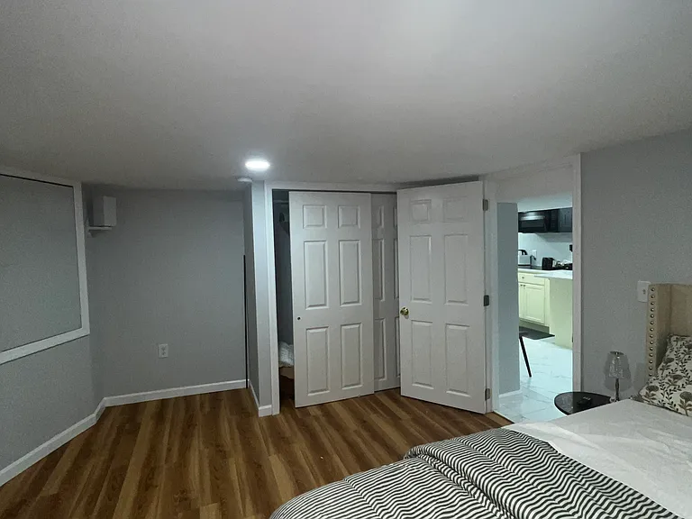 158 N 18th St #BASEMENT — Photo 10
