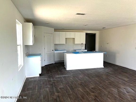 4th image of 2130 WILLOW BANKS Way