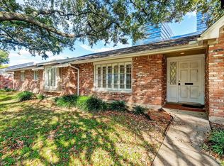 2311 Blue Willow Dr, Houston, TX 77042