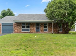 1011 Aspen Dr, Buffalo Grove, IL 60089