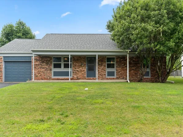 1011 Aspen Dr, Buffalo Grove, IL 60089