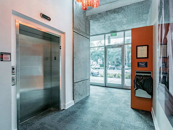 5th image of 475 2nd St N Unit 603