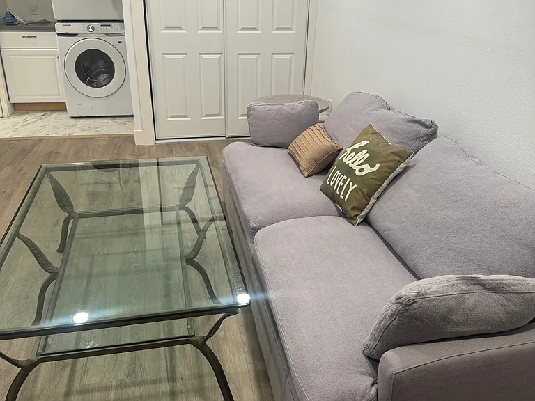 1582 N Dwight Ave #1 — Photo 9