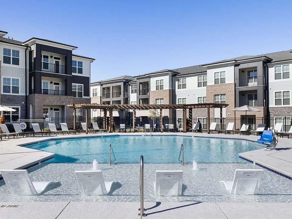 Ascend Morganton Park