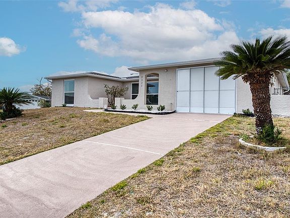 3rd image of 9825 Aetna Ln