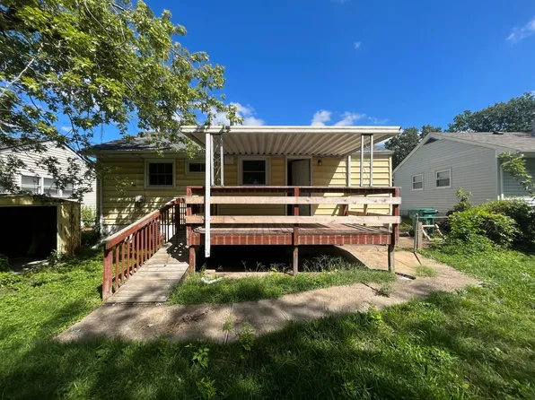 356 Shepley Dr, Saint Louis, MO 63137