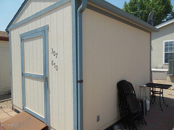 3rd image of 850 N Ponderosa Pine Dr