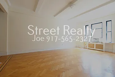 Rented by Street Realty Brokerage LLC